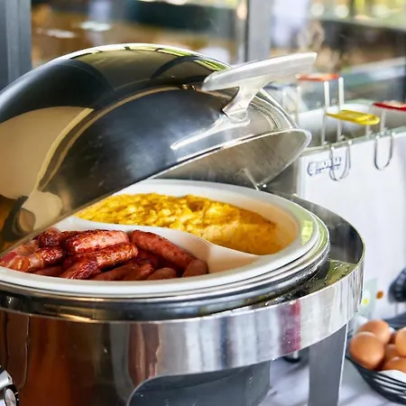 Ξενοδοχείο L'ermitage Cuisine-a-manger Saint-Cyr-au-Mont-d'Or