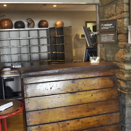 L'ermitage Cuisine-à-manger Hotel 4*