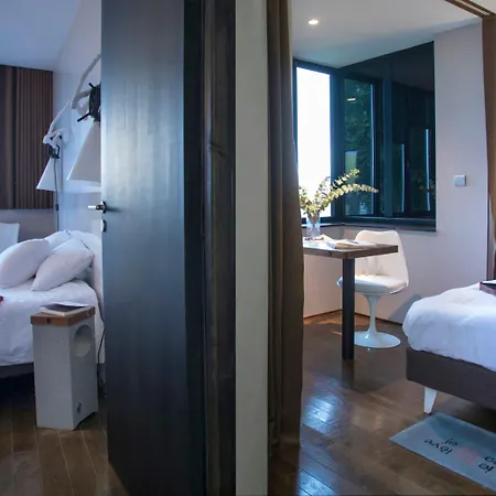 L'ermitage Cuisine-à-manger Hotel