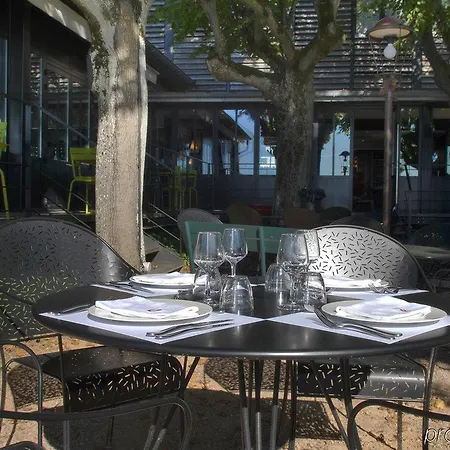 Hotel L'ermitage Cuisine-a-manger Saint-Cyr-au-Mont-d'Or